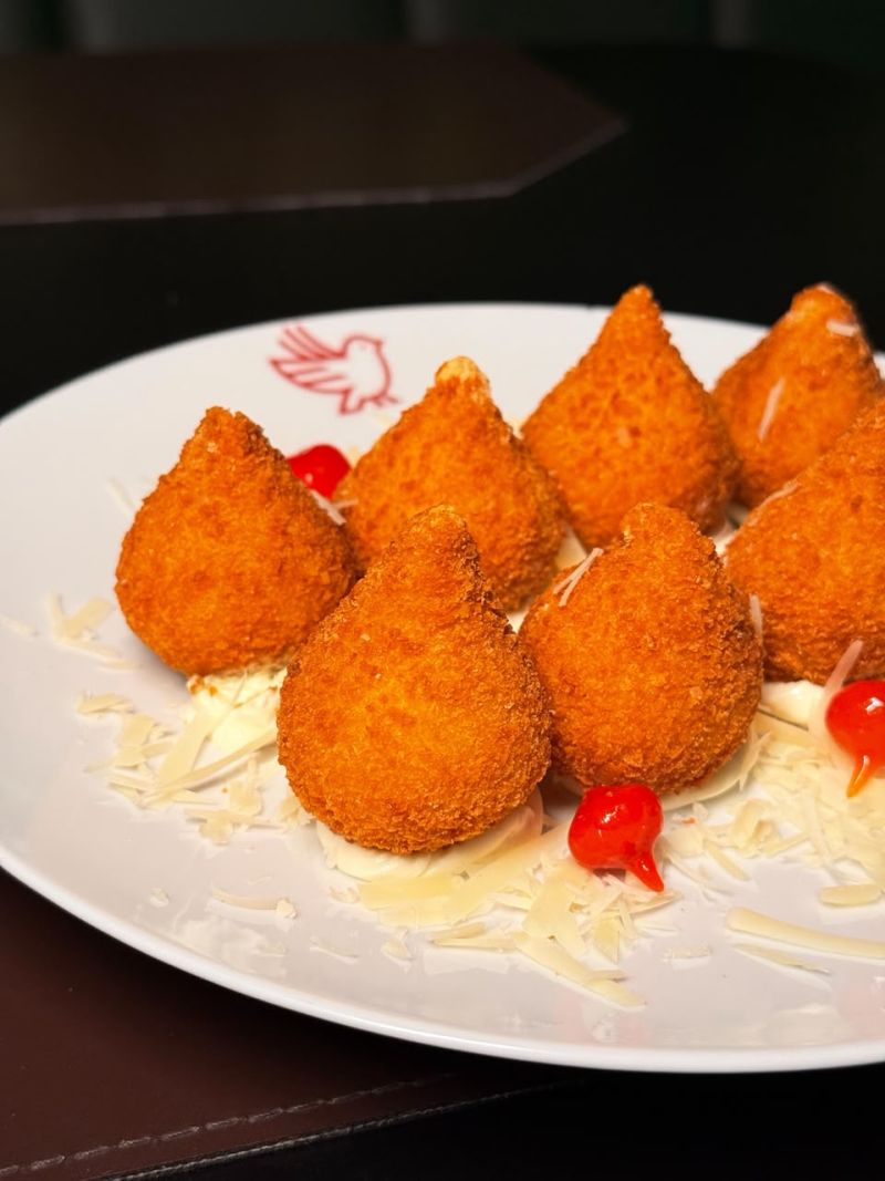 Porção de Coxinhas (8 unid.)
